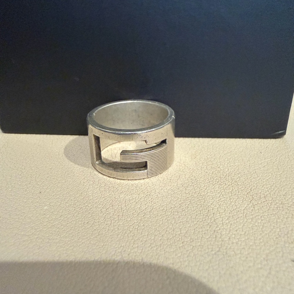 Gucci Silver Ring size 6